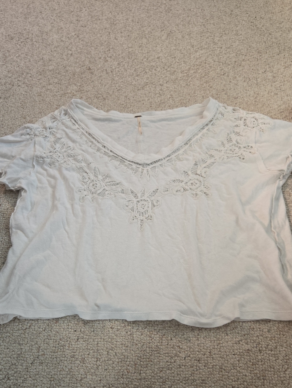 Free People Cutout Short Sleeve Top in White Size P
